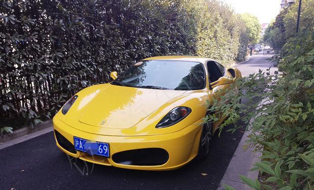 上海车友花398万买法拉利F430, 开了十三年而今80万不值