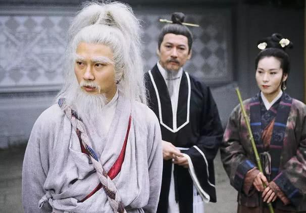 周伯通的版本很多,这两个是最经典,可很多人都不知道是谁演的!