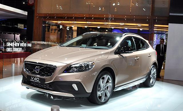 2018款V40已上路, 配置升级, 22万买它比看BBA性价比更高