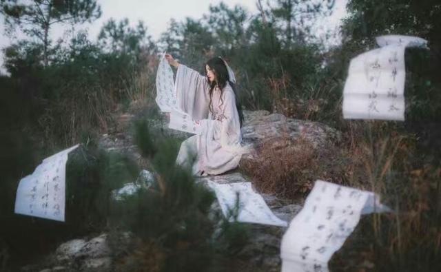 十首词,最令人心碎还是苏轼的千古第一悼亡词