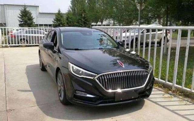 1.8T车长5米, 内饰媲美卡宴