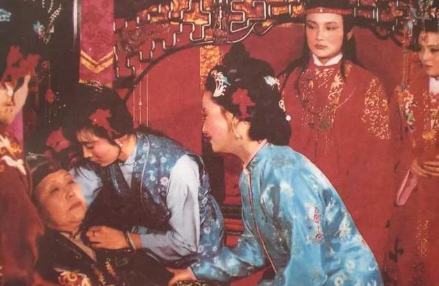 《红楼梦》中都有哪些细思恐极的灵异事件和