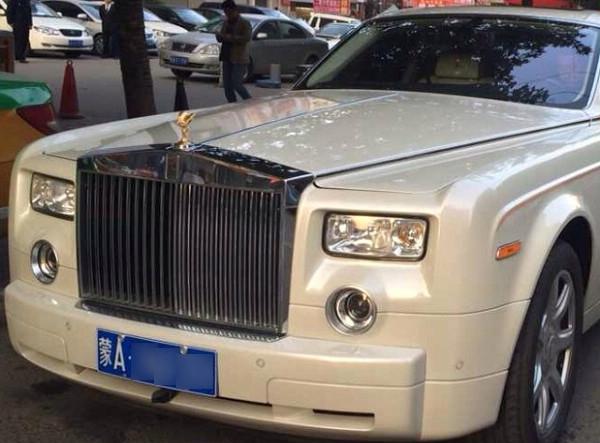 呼和浩特最贵的顶级豪车，劳斯莱斯幻影，蒙A车牌