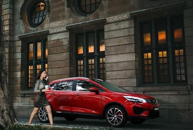 吉利新款帝豪GS秀实力,将4月20日上市,售价7