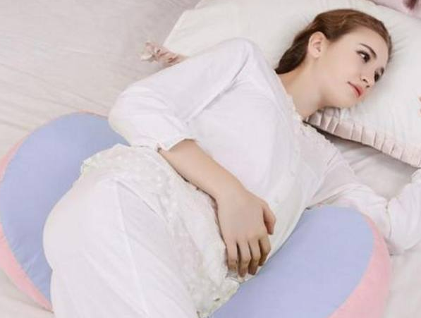 孕期睡姿很重要,这两种睡姿要注意“避免”,孕妈不要大意了