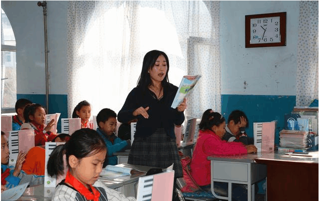 2018特岗教师: 工资9000+, 不用笔试, 不限户籍