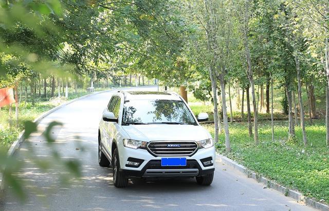 谁说颜值高的“男人”不安全? 哈弗H6 Coupe为你纠正偏见