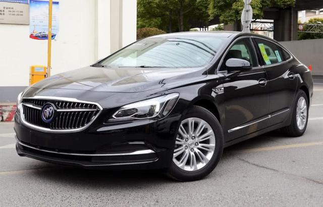 速递!新鲜的“美系中型三厢车“资讯全在这，看我就够了