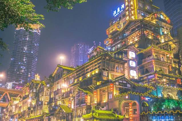 抖音最受欢迎的7大网红城市,五一小长假你最想