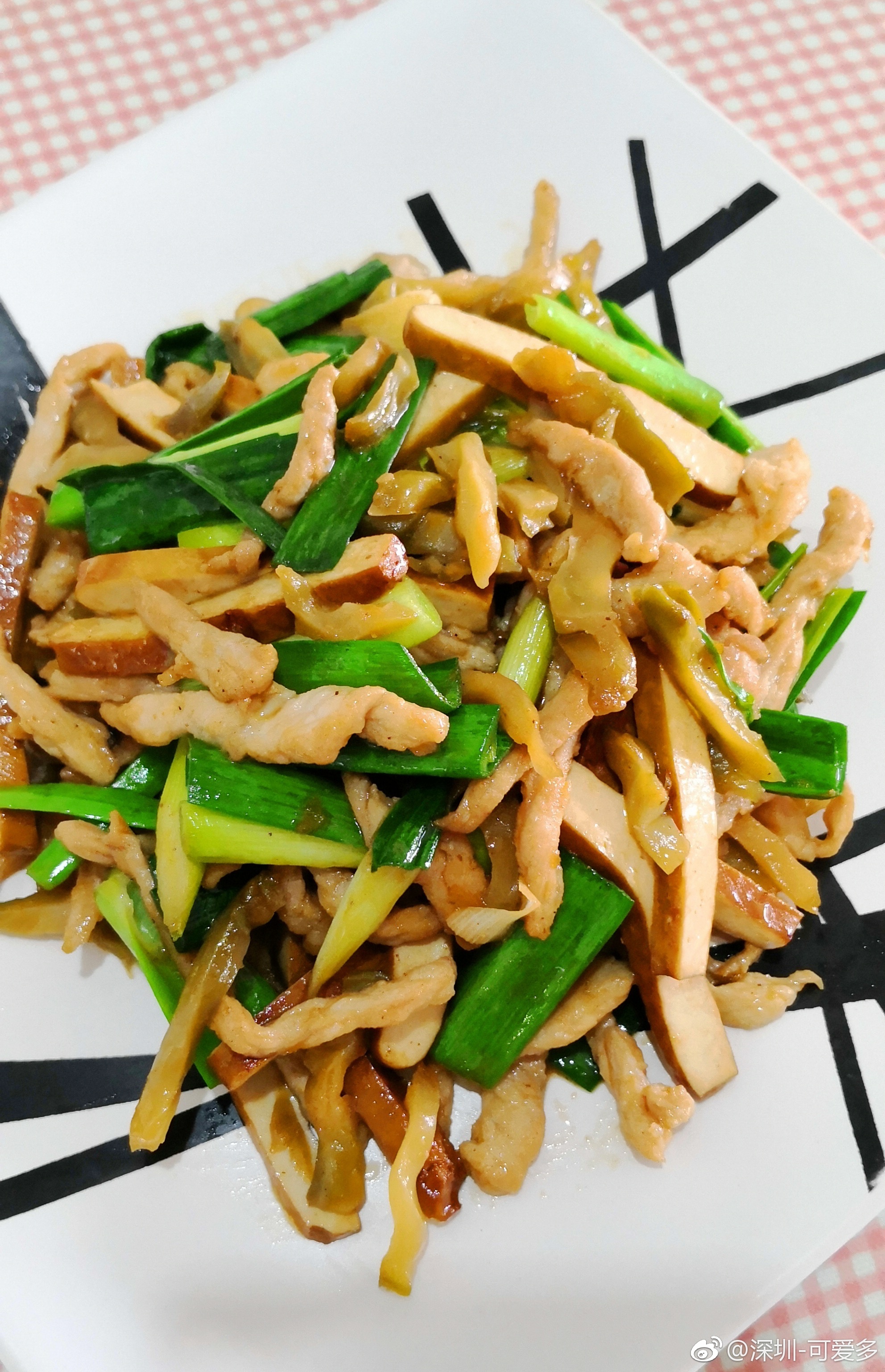 女人.豆干榨菜肉丝,羊杂,午饭汤.青豆坐月炖汤可以放胡椒粉吗图片