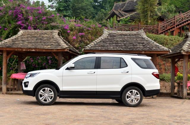 哈弗H6算什么，这款硬汉7座SUV才叫牛，自动挡顶配才10万