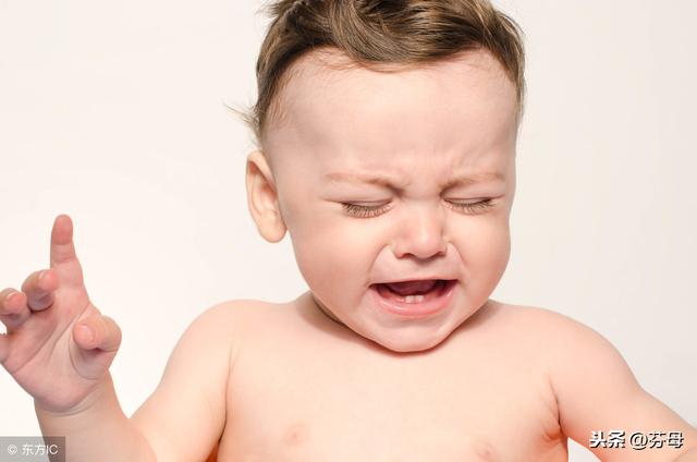 三个阶段的孩子最难带,两岁宝宝阴晴不定爱发
