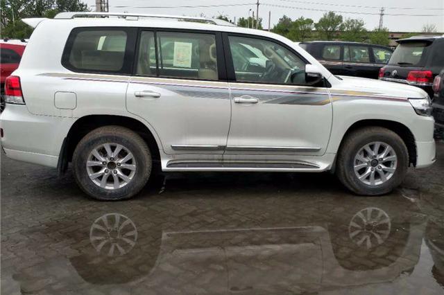 18款 酷路泽4600GXR 走南闯北的最佳伴侣