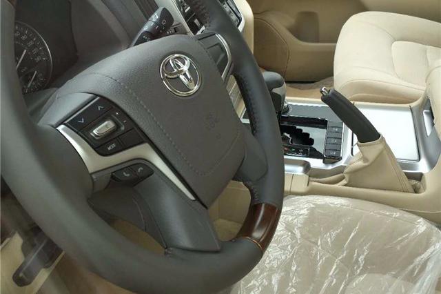 18款酷路泽4600中东版 越野能力到底是为什么这么强