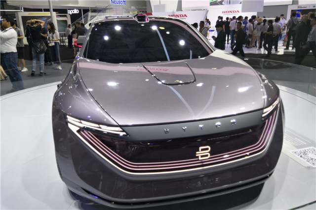 充能5分钟,续航800km,车企这些黑科技你见过几个?