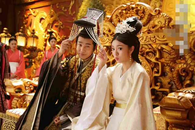 《独孤天下》最精彩的“幕后花絮”,看完简直笑得直不起腰!