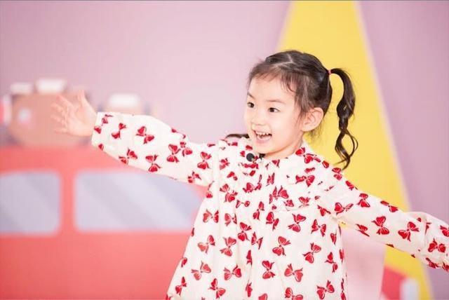 《想想办法吧爸爸》再延播是为何？网友：lucky要长成戚薇了