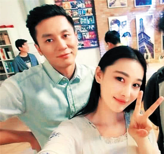 张馨予突然宣布结婚,李晨微博炸开锅,网友:不要