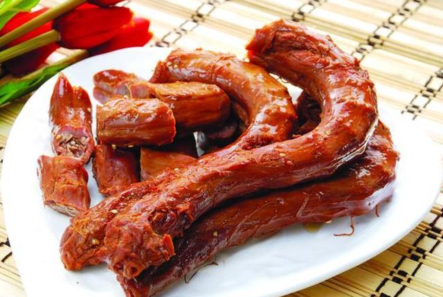 舌尖上的卤味--卤牛肉、鸭脖、鸡爪……10道好卤,下饭也下酒!