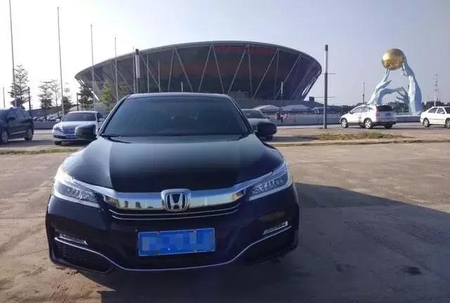 本田雅阁，车主提车后的实际驾驶感受到底有多差？