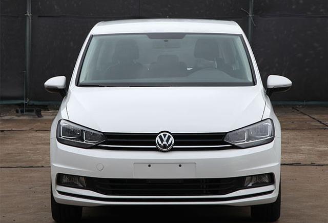 大众这辆MPV被宝骏730逼急了, 最新低价版和跨界版途安曝光