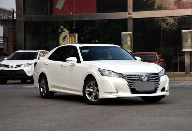 车长5米, 和奥迪A6L同级别却只卖24万, 因简配没人买