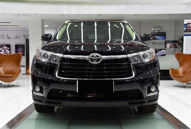 什么叫嘚瑟! 丰田汉兰达加价3000, 爱买不买!