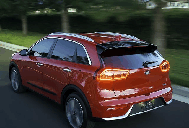 起亚NIRO极睿: 价格低并不意味着配置简单 纯进口不足15万