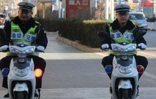 电动车的代替品终于出现了！这车不限行也不罚款，8块钱跑100公里
