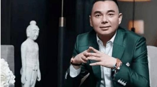东山再起李厚霖拥有30个亿， 说起前妻李湘，他直言不讳！