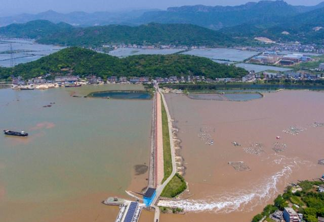 浙江温岭江厦潮汐电站，是我国已建成最大的一座潮汐电站|浙江|潮汐电站|江厦_新浪新闻