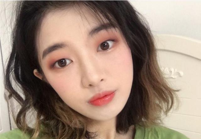单眼皮女生不用烦恼了,夏日单眼皮女生专属妆容来帮助你!