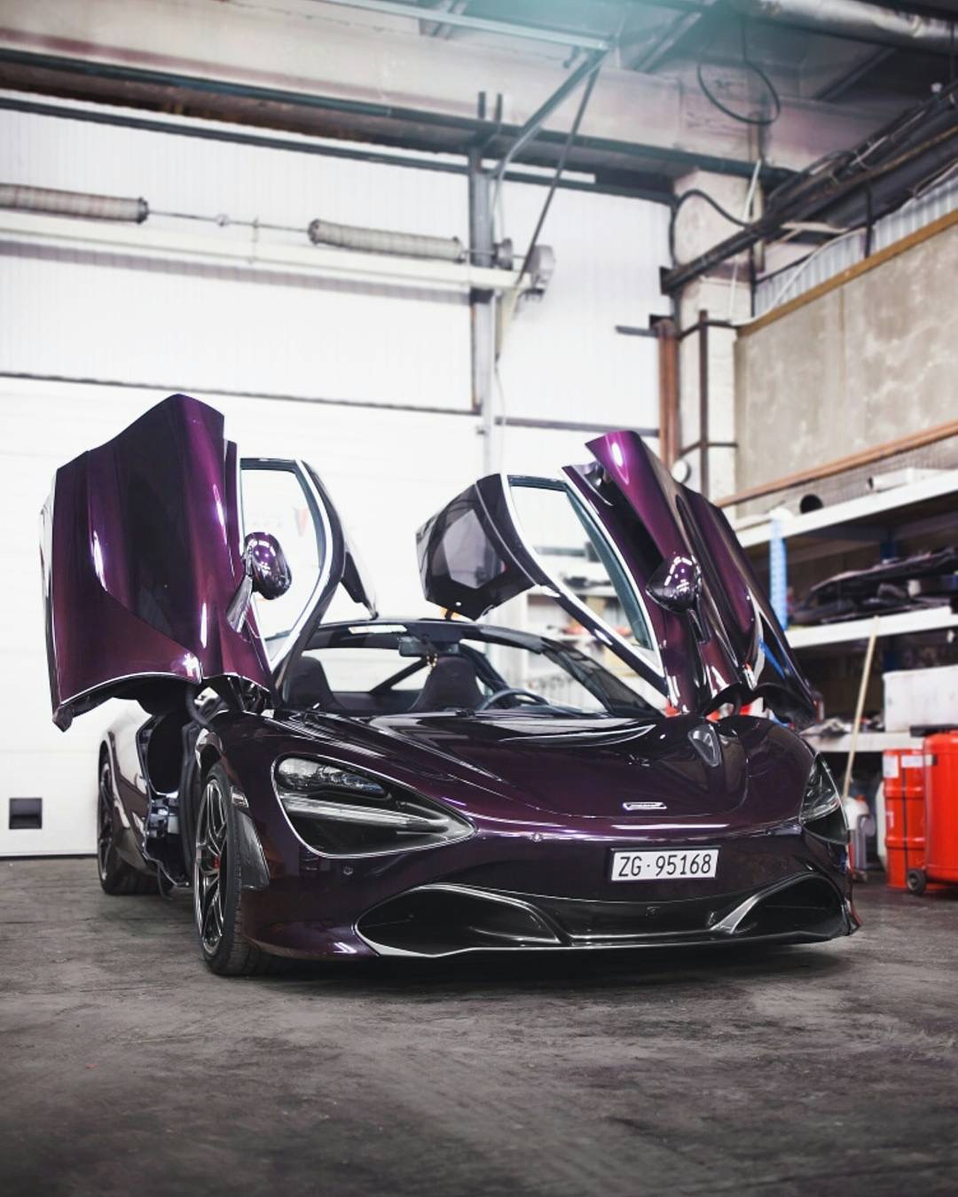 Mclaren 720S ‖紫色迈凯伦的蝴蝶门真的太有诱惑力