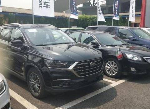 全国首台黑色斯威G01到店！比吉利领克01大一圈 配6AT 或10万起