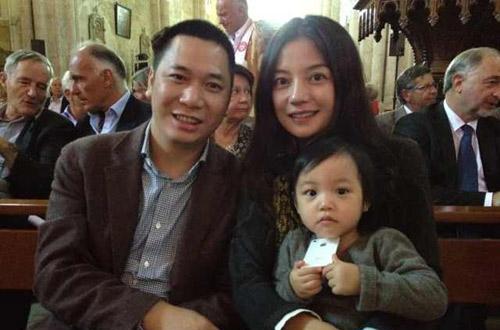 光鲜亮丽背后，原来有这么多明星隐婚，还有哪些不为人知的秘密！