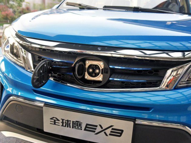 补贴后7.68万起 全球鹰EX3电动SUV续航300km