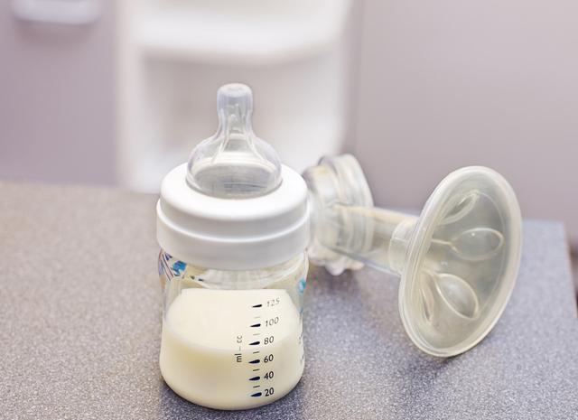 “懒人神器”吸奶器好不好用?一篇文章让新手妈秒懂，答案靠谱!
