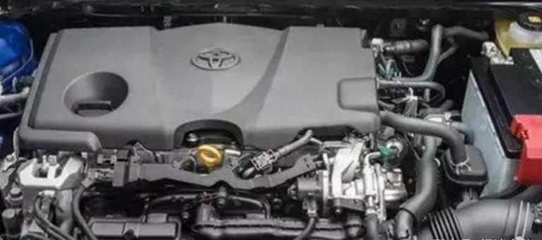 中高级车市C位之争，第八代凯美瑞实力加持火爆上市！