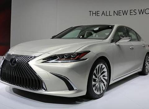 扛起两杆枪！全新一代雷克萨斯ES所肩负的压力有多大？