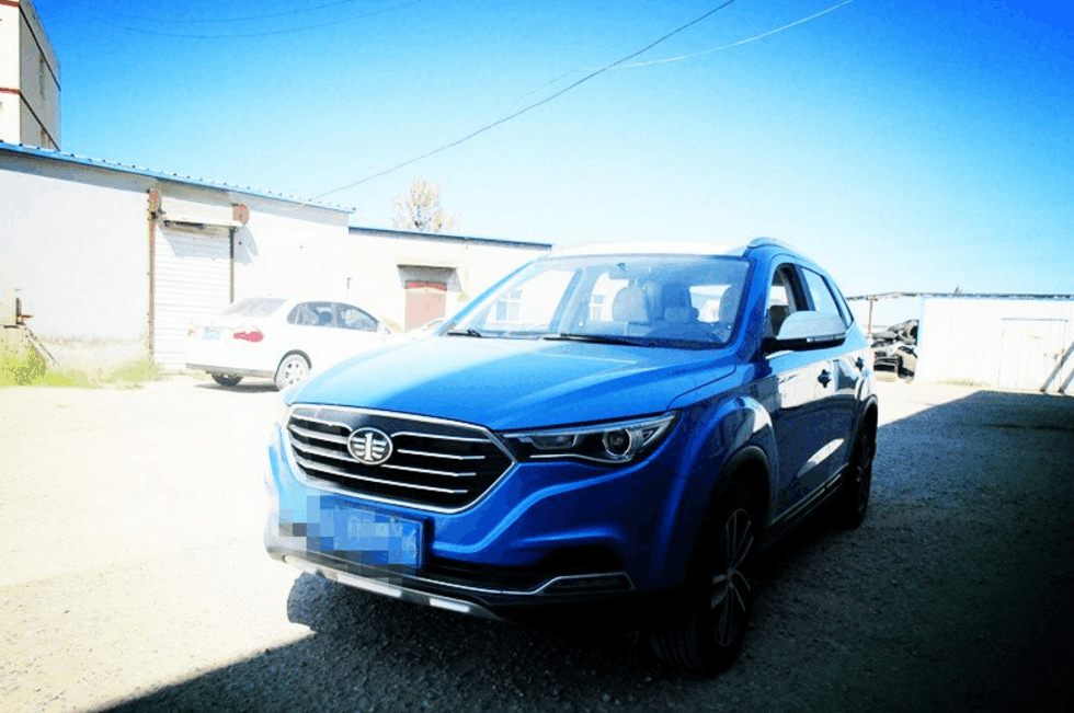 90后小伙看上了这车, 感觉途观CRV都比不上它