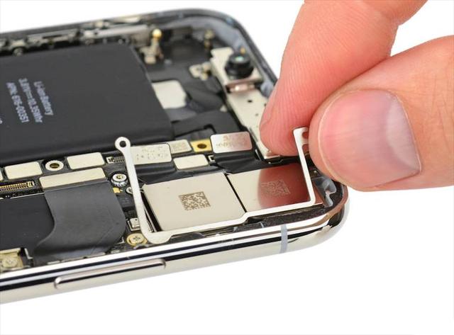 iphonex螺丝分布图,iphonex螺丝长短定位图 华为p20,小米mix2s拆机对比,做工和iphonex仍有差距