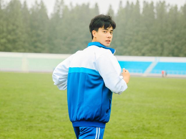 《致我们单纯的小美好》图片