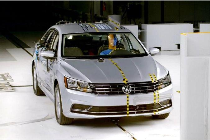 国内最严碰撞测试，大众汽车不及格，你们的信仰呢？