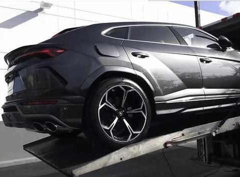 兰博基尼也出SUV了，百公里加速3.6秒，网友：众泰你还在等什么