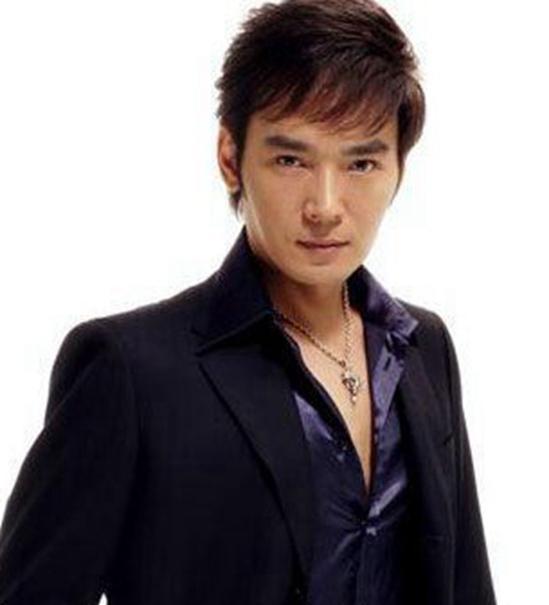 单论颜值,杨洋霍建华钟汉良焦恩俊是否都比不