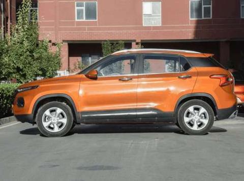 年度最具购买价值的国产SUV，配置逆天不输合资，顶配不到8万块