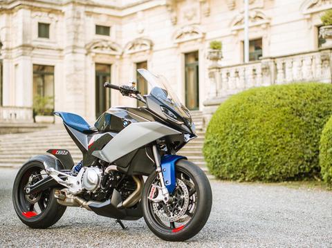 宝马发布全新车型Concept 9cento没想到竟然是一款摩托的概念车