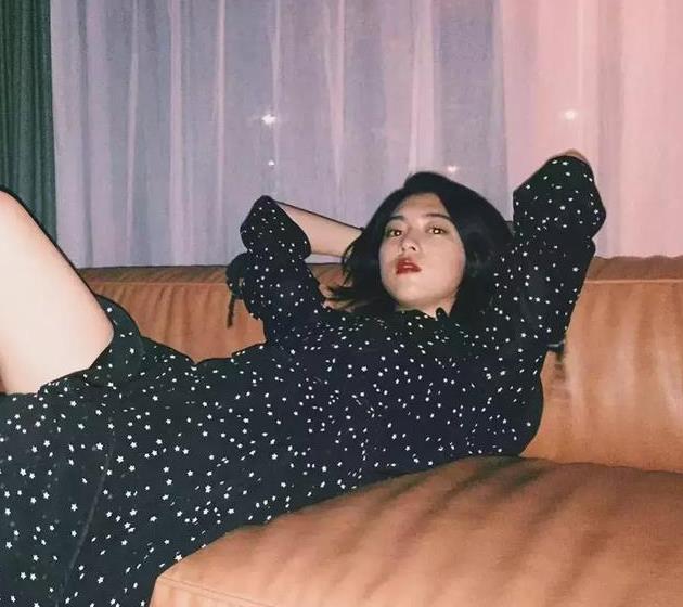 是你窗前白月光也是心口朱砂痣 这女孩帅起来