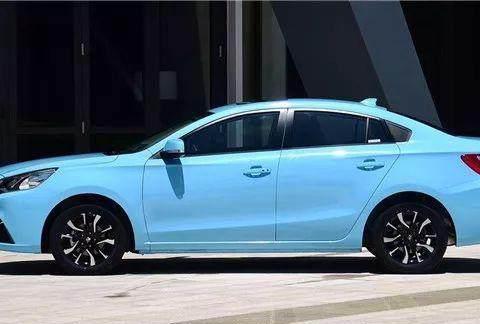 红高车之论：4米7的家轿  油耗低至6.2L/100km