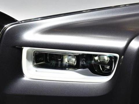 最牛豪华轿车，造它得需16张兽皮，加价提车还哄抢奔驰S级认怂！